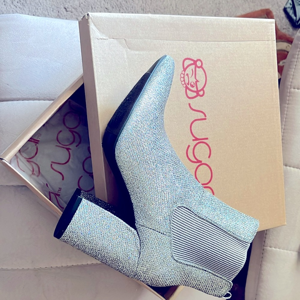 Sugar brand short boots size 9.  Perfect for evening wear